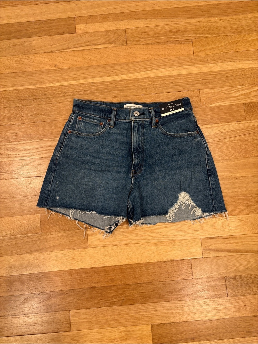 Abercrombie & Fitch Curve Love “4 Mom Distressed Denim Shorts NWT